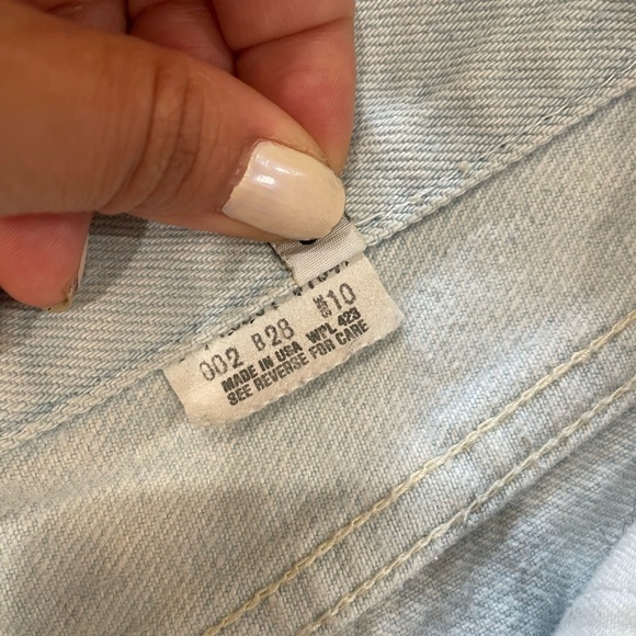 Levi’s 501 High Rise Denim Jean Shorts Distressed Light Wash Size 10 Girls/XS - Picture 5 of 13